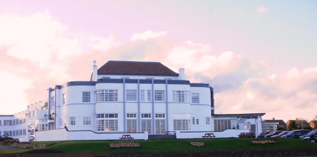 Menzies Silverlink Park South Shields Exteriör bild