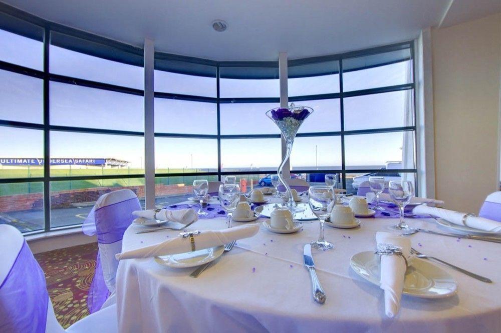 Menzies Silverlink Park South Shields Exteriör bild